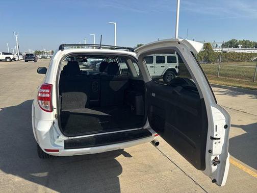 2011 Toyota RAV4 Sport