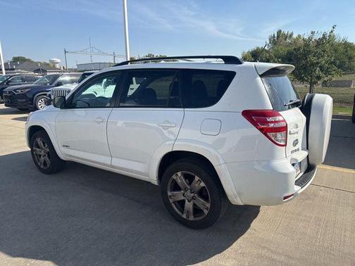 2011 Toyota RAV4 Sport