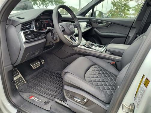 2025 Audi SQ7 Prestige TFSI quattro Tiptronic