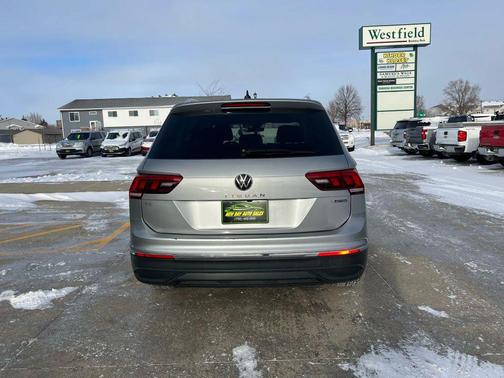 2022 Volkswagen Tiguan 2.0T SE 4MOTION