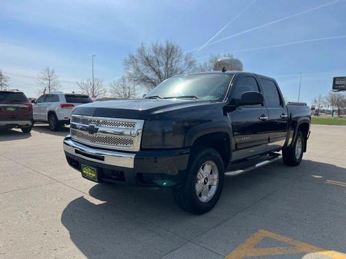 Black 2011 Chevrolet Silverado 1500 LT