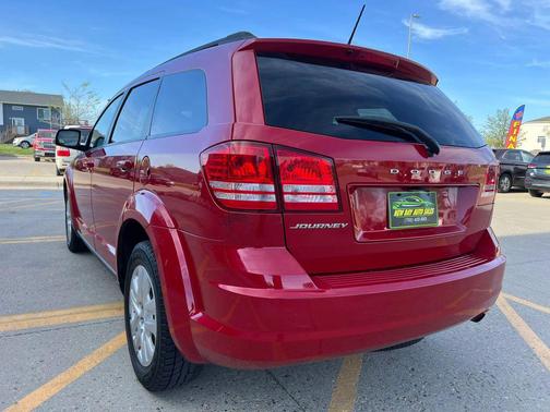 Redline 2 Coat Pearl 2018 Dodge Journey SE
