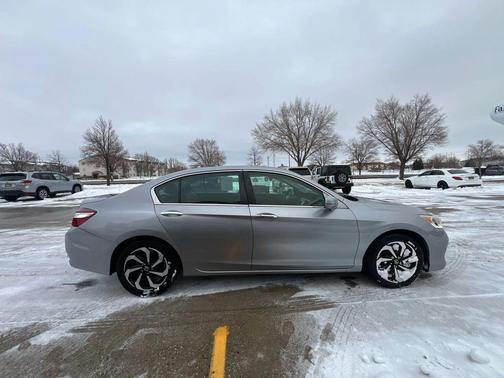 2017 Honda Accord EX-L