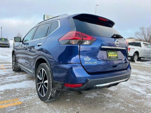 2020 Nissan Rogue SL