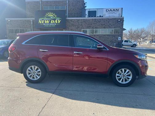 2019 Kia Sorento LX