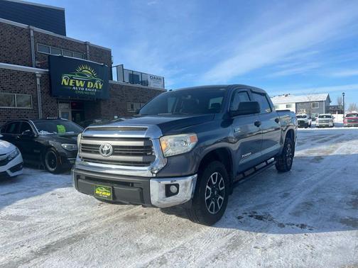 2014 Toyota Tundra SR5