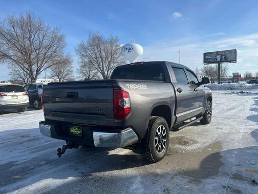 2014 Toyota Tundra SR5