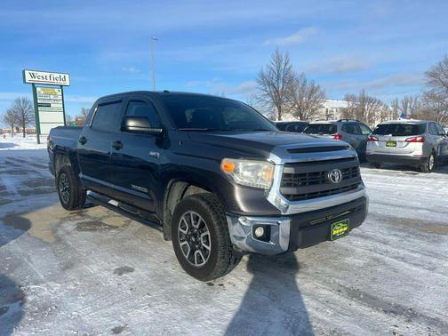 2014 Toyota Tundra SR5