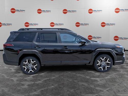 Crystal Black Silica 2026 Subaru Outback Touring XT