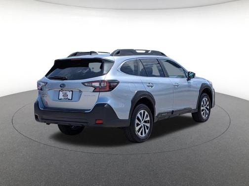 Ice Silver Metallic 2025 Subaru Outback Premium