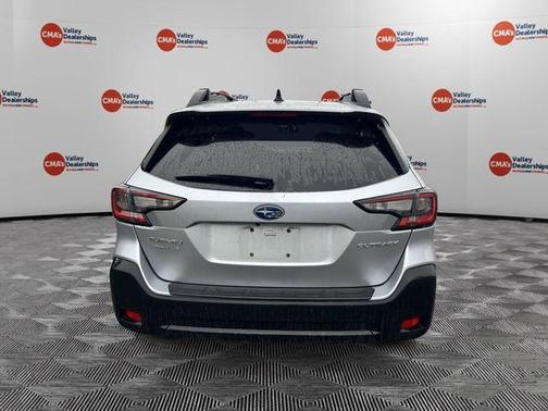 Ice Silver Metallic 2025 Subaru Outback Premium