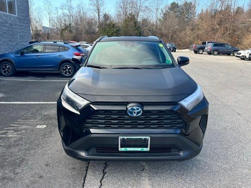 2024 Toyota RAV4 Hybrid LE