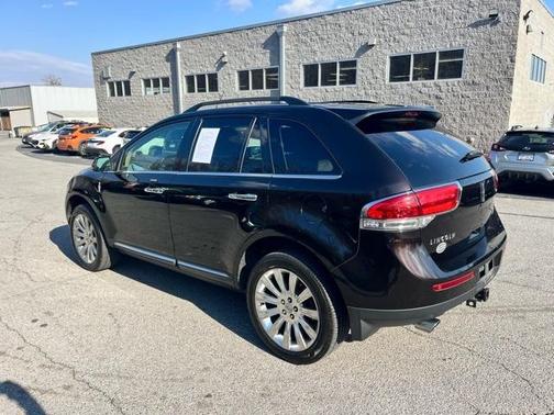 2014 Lincoln MKX Base