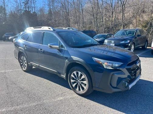 2023 Subaru Outback Touring