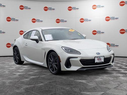 Crystal White Pearl 2023 Subaru BRZ Limited