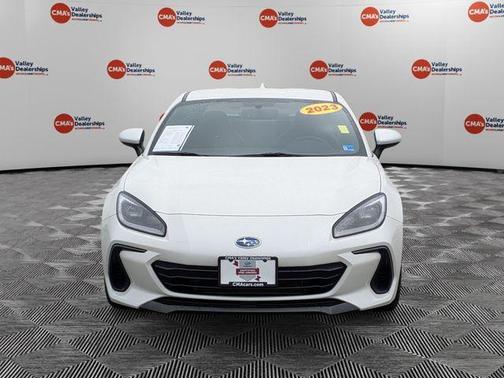 Crystal White Pearl 2023 Subaru BRZ Limited