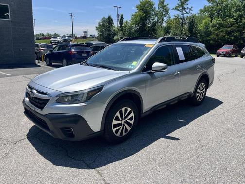 Ice Silver Metallic 2021 Subaru Outback Premium