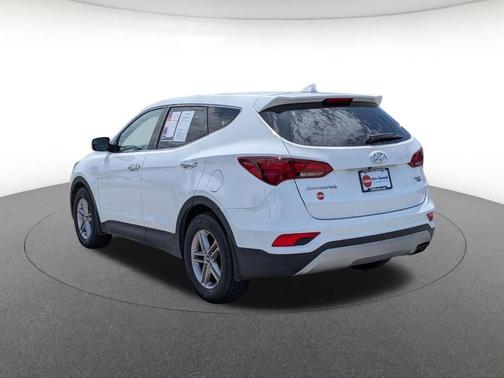 Frost White Pearl 2017 Hyundai Santa Fe Sport 2.4L