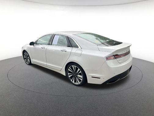 White Platinum Tri-Coat 2020 Lincoln MKZ Reserve