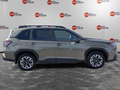 Autumn Green Metallic 2026 Subaru Forester Premium