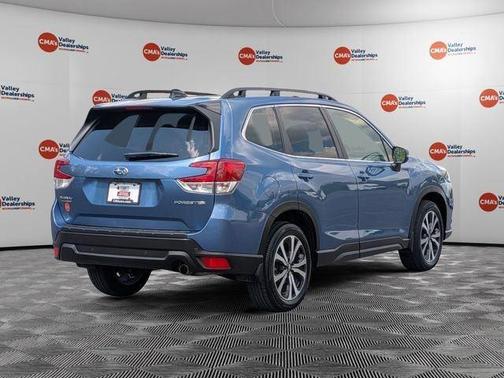 Horizon Blue Pearl 2024 Subaru Forester Limited