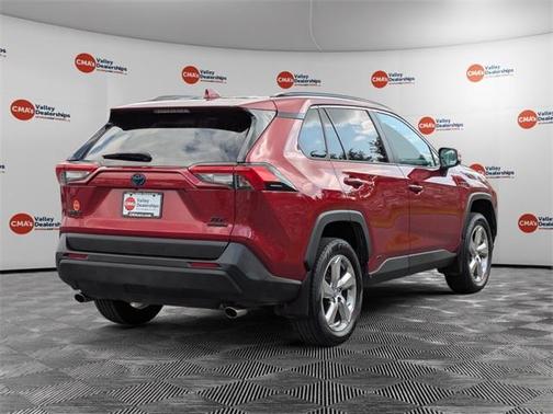 2021 Toyota RAV4 Hybrid XLE Premium