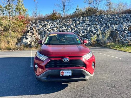 2021 Toyota RAV4 Hybrid XLE Premium