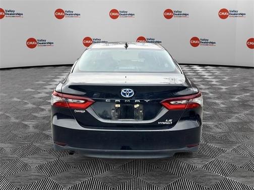 2021 Toyota Camry Hybrid LE