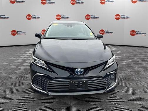 2021 Toyota Camry Hybrid LE