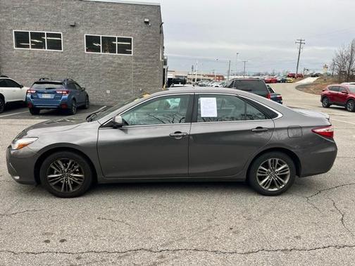 2016 Toyota Camry 
