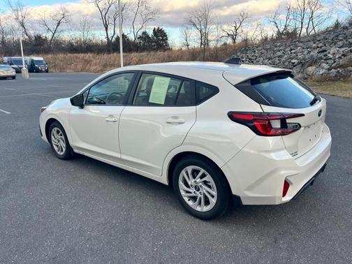 2025 Subaru Impreza Base