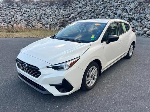 2025 Subaru Impreza Base