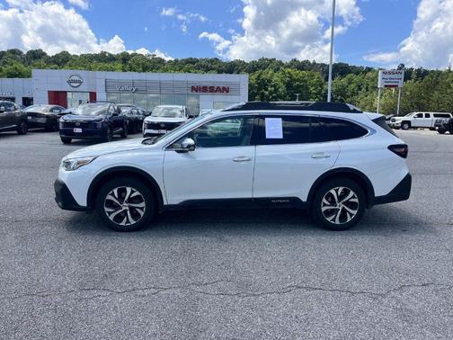 Crystal White Pearl 2020 Subaru Outback Touring XT