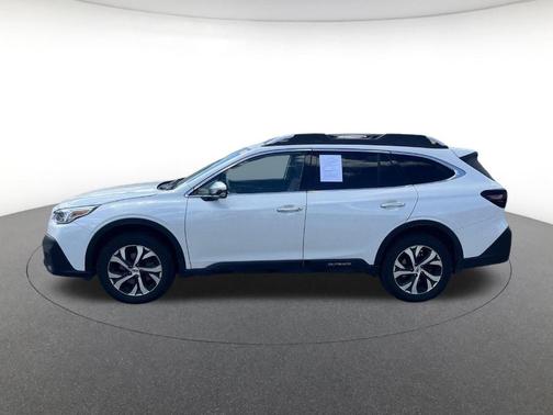 Crystal White Pearl 2020 Subaru Outback Touring XT