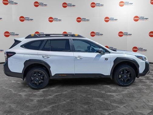 Crystal White Pearl 2025 Subaru Outback Wilderness