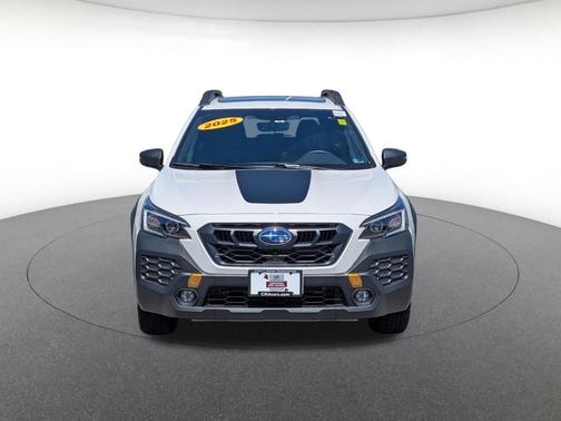 Crystal White Pearl 2025 Subaru Outback Wilderness