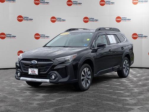 Crystal Black Silica 2024 Subaru Outback Limited