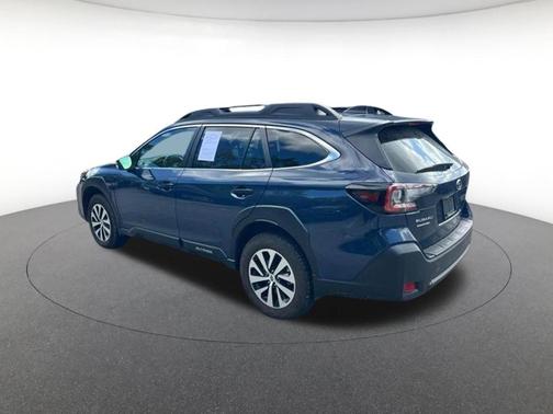 Cosmic Blue Pearl 2025 Subaru Outback Premium