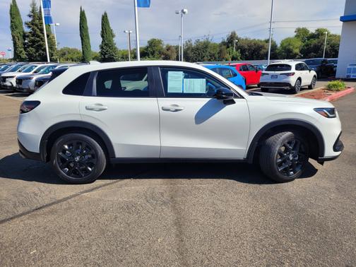 2023 Honda HR-V 