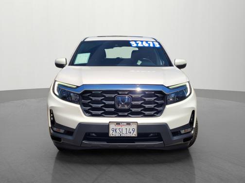 Platinum White Pearl 2024 Honda Passport