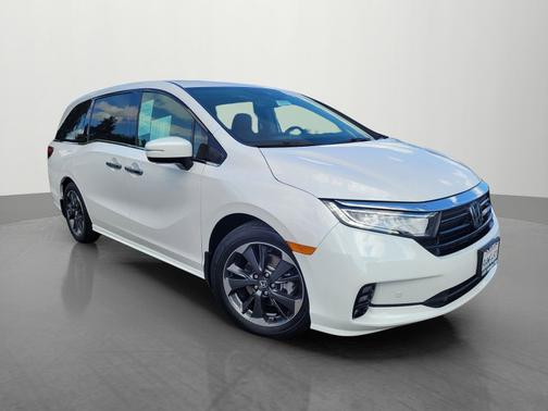 2023 Honda Odyssey 