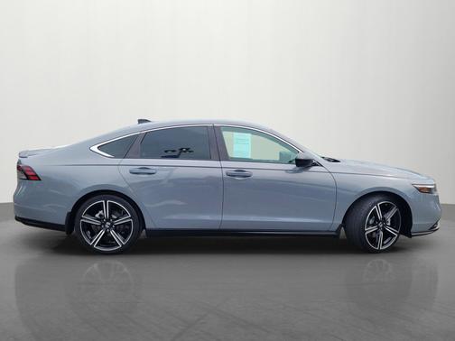 2024 Honda Accord Hybrid 