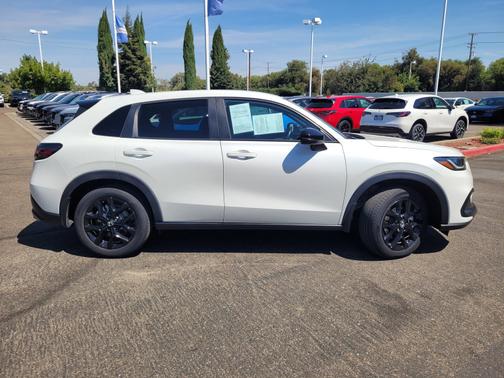 2023 Honda HR-V 