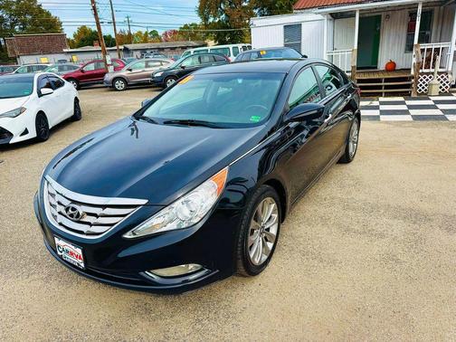 2011 Hyundai SONATA SE
