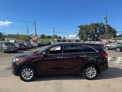 2016 Kia Sorento LX
