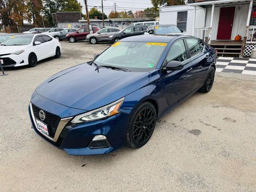 2020 Nissan Altima SR FWD