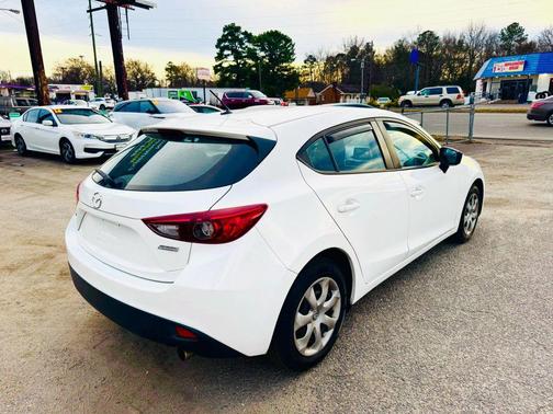 2015 Mazda Mazda3 i Sport