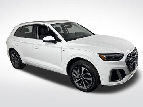 2023 Audi Q5 45 S line Prestige