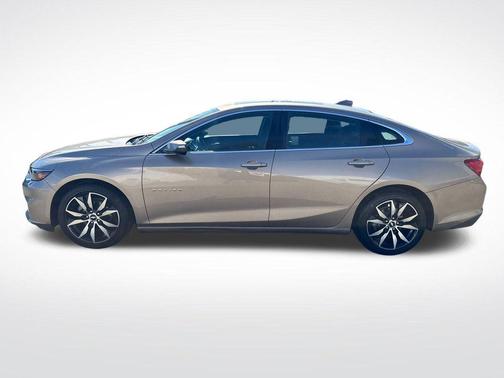 Sandy Ridge Metallic 2018 Chevrolet Malibu LT
