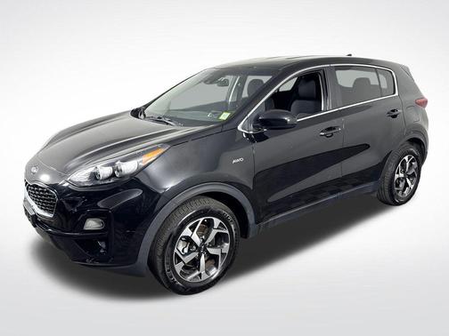 Black Cherry 2022 Kia Sportage LX